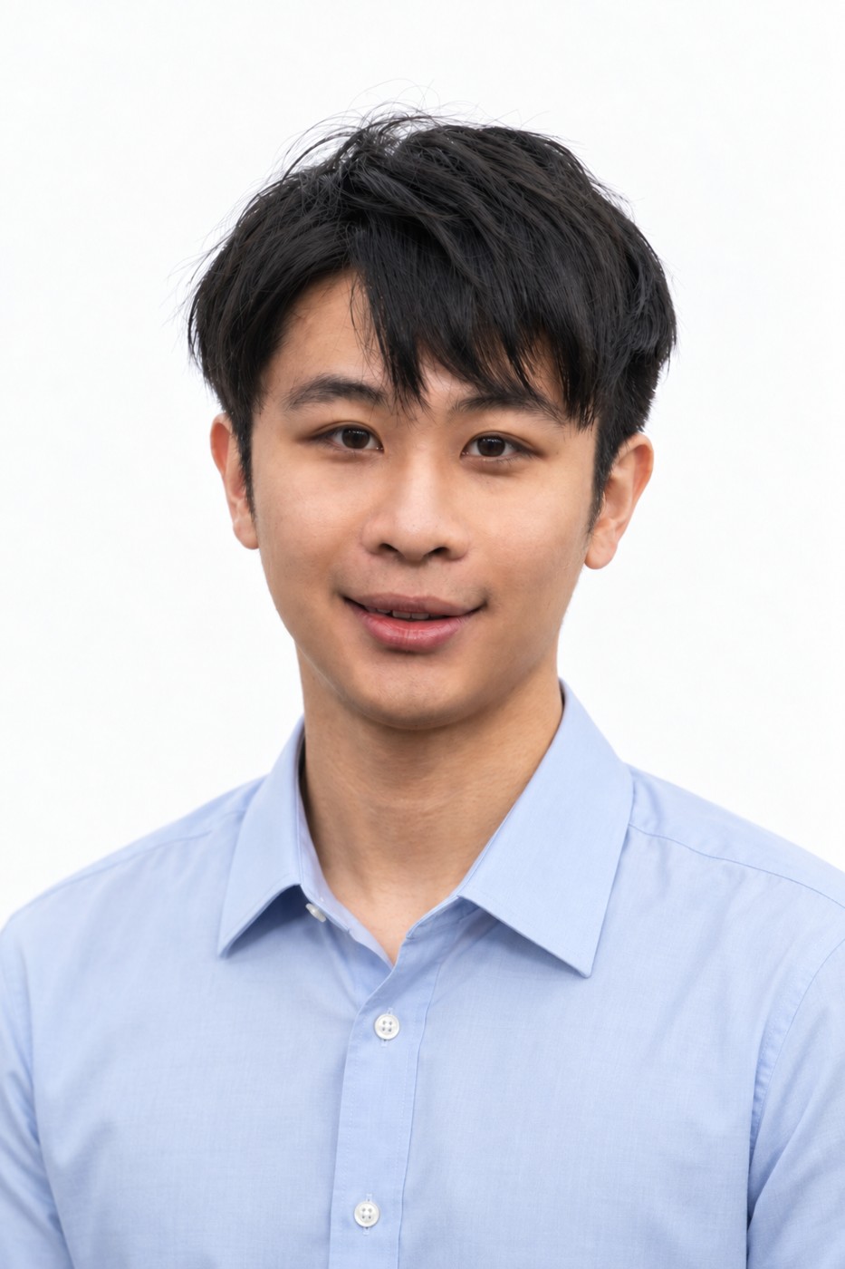 Enrui Zhang wearing a light blue shirt